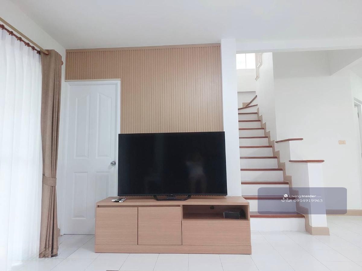 ให้เช่าบ้านเดี่ยวหลังใหญ่L&H 4 นอน หน้าบ้านไม่ชนใคร เฟอร์+เครื่องใช้ไฟฟ้าครบเลี้ยงสัตว์ได้  Loading...