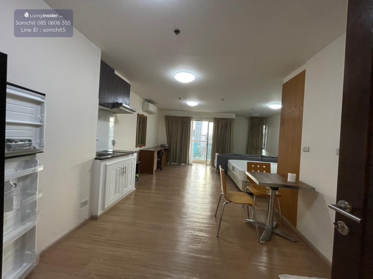 เช่า ห้องคอนโด สีลม สวีท (สาทร 12) Loading...