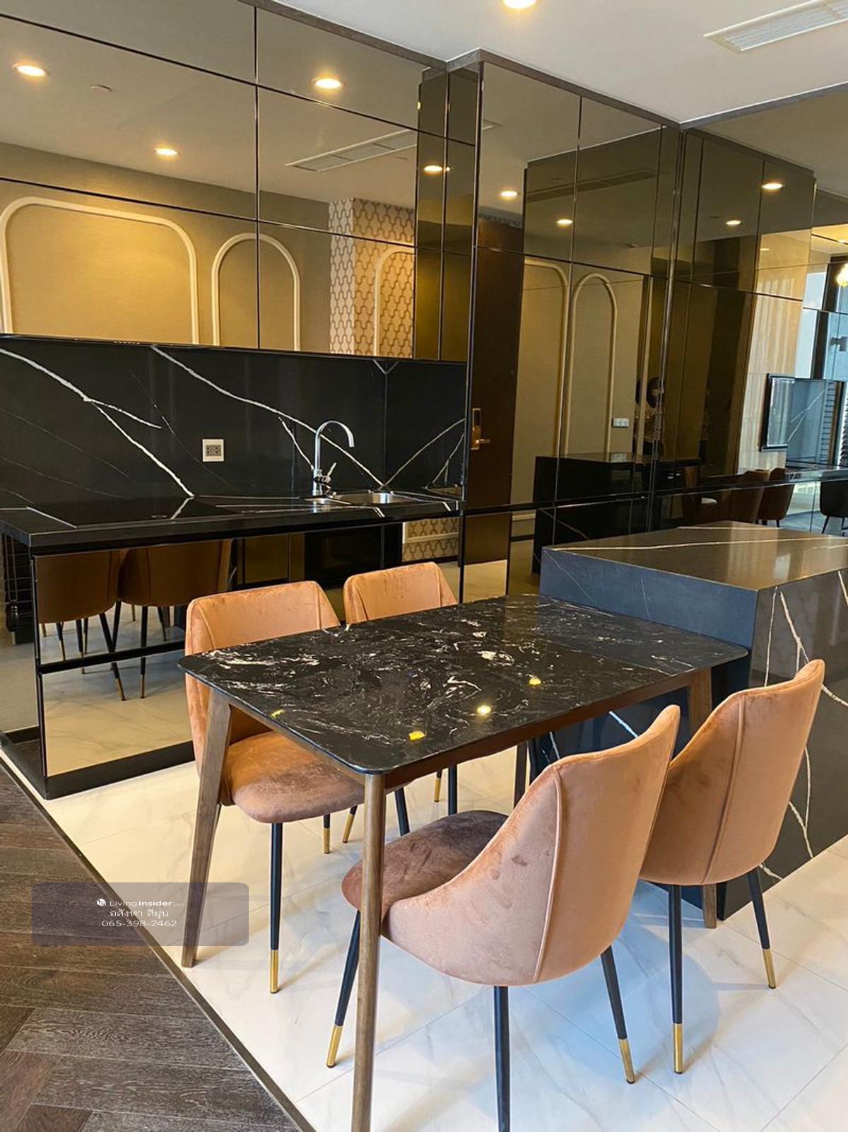 ให้เช่า คอนโด The Esse Sukhumvit 36 (ดิ เอส สุขุมวิท 36)  ติด BTS ทองหล่อ ขนาด 73.5 ตารางเมตร 2 ห้องนอน ชั้น  แขวงพระโขนง เขตคลองเตย กรุงเทพมหานคร Loading...