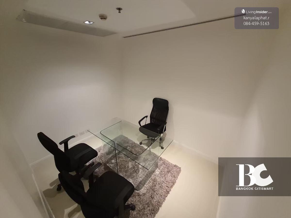 ⚜️ 3 bedrooms for rent at Athenee Residence ⚜️ Loading...