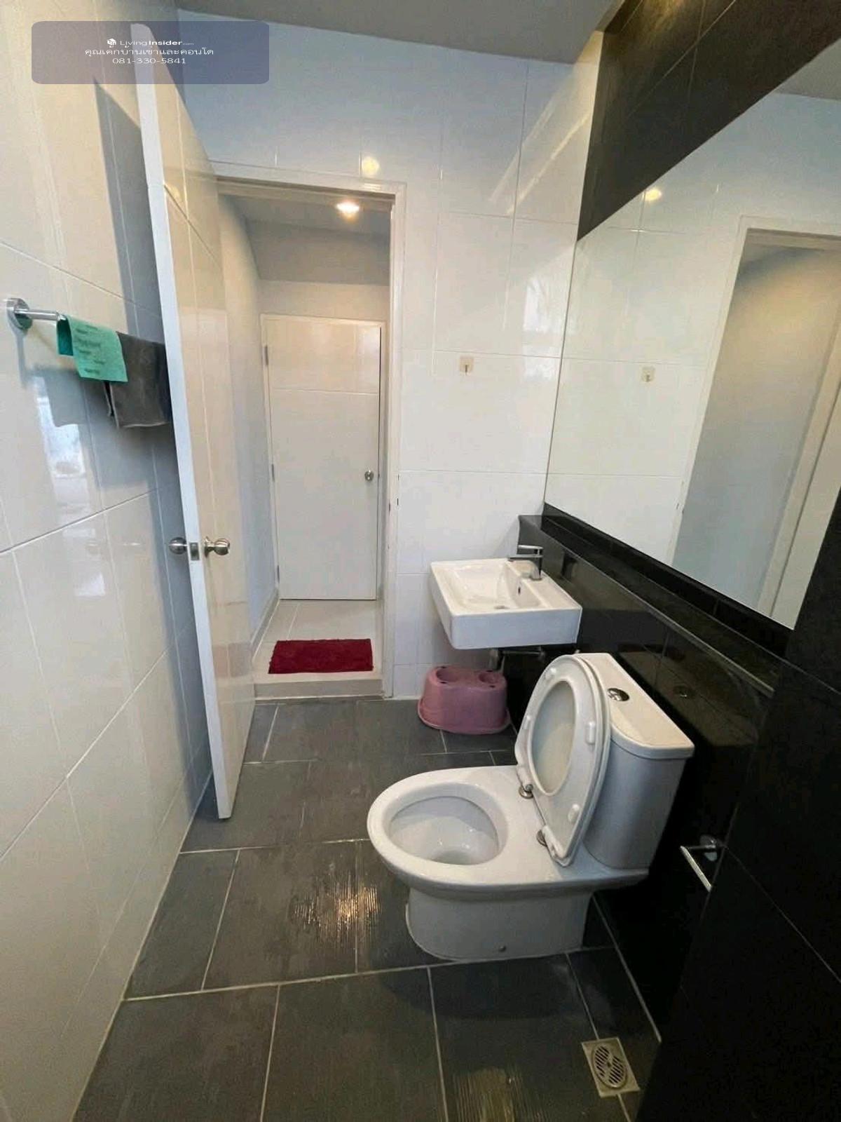 ð āđāļāļĨāđ Fashion Island āđāļĨāļ° The Promenade āđāļāļāļāđāļēāļ Spring āļāļēāļāđāļāļĢāļāļāļēāļĢ āļāļĢāļīāļāļŠāļīāļĢāļī (Prinsiri) Loading...