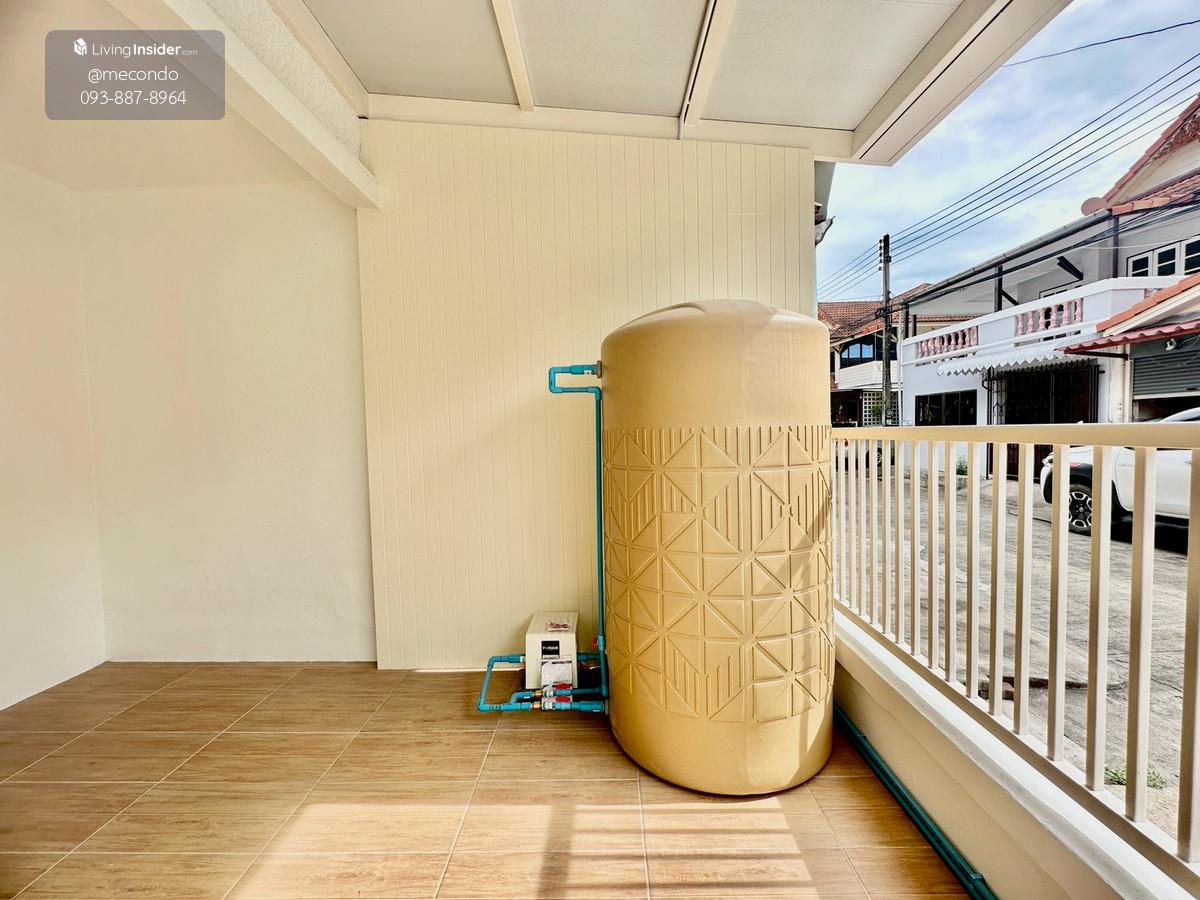 2-story townhome for sale, Baan Pruksa 9 Rangsit, Khlong Sam, newly decorated, ready to move in. Loading...