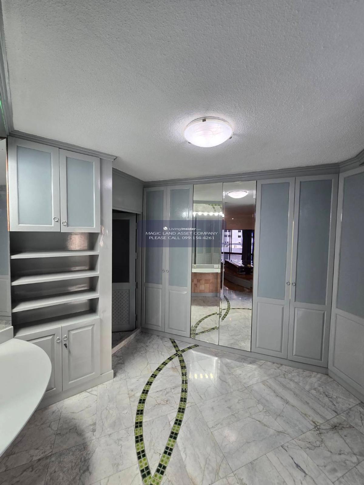 สิทธาคาร คอนโดมิเนียม Loading...