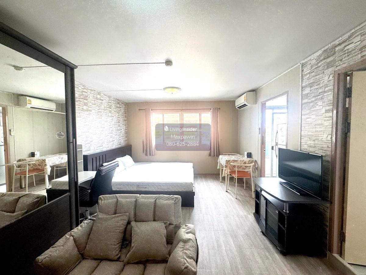 ขายด่วนน!!! ห้องมุม พร้อมอยู่ แถมเฟอร์นิเจอร์และเครื่องใช้ไฟฟ้า 1.1 ล้านบาท Loading...