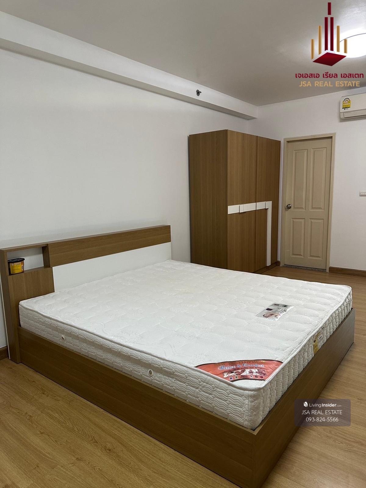 ✨ For Sale: Supalai Park Ekkamai - Thonglor Condo ✨ 💰 Only 3,000,000 THB Loading...