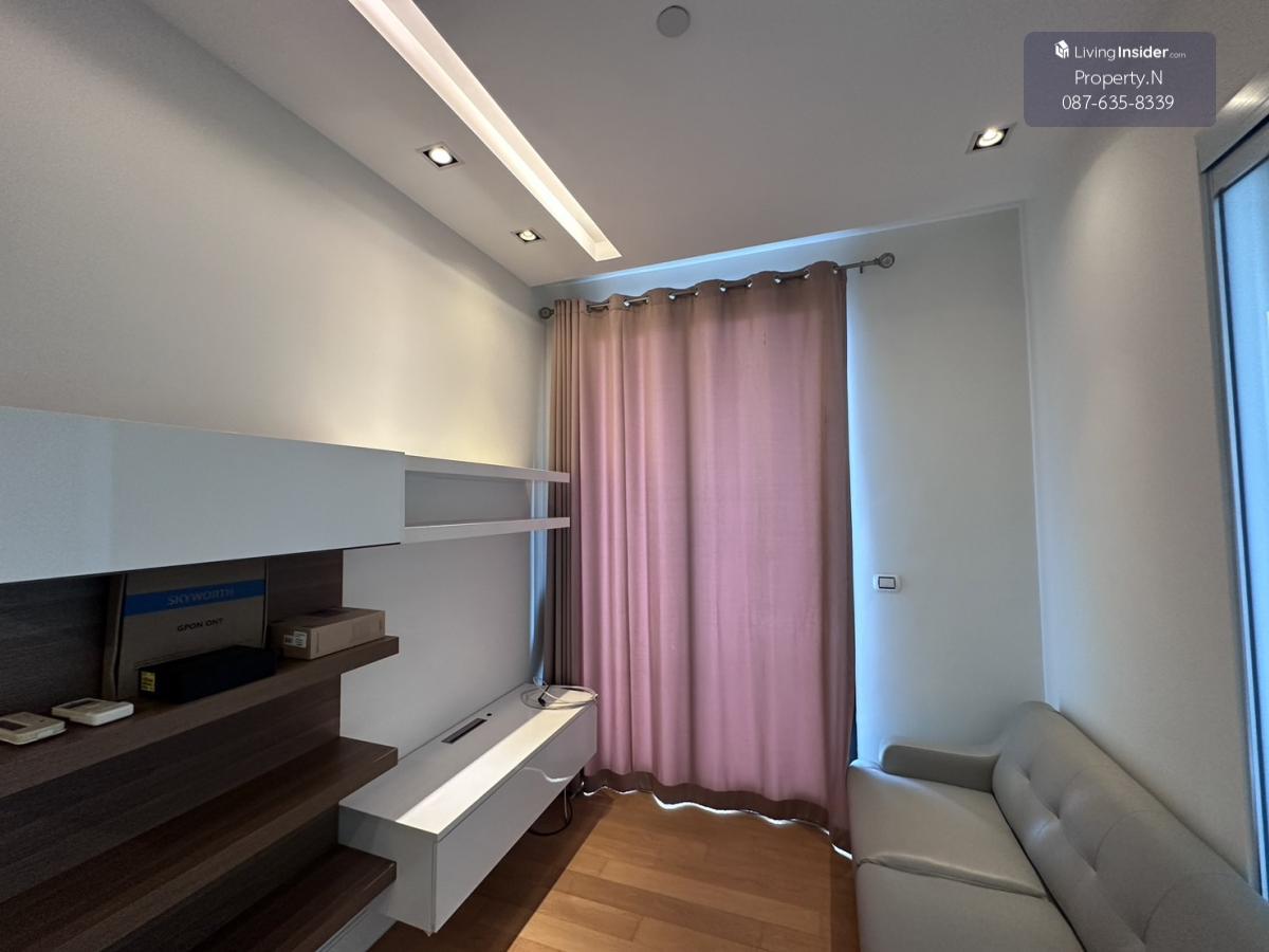 Condo in the heart of Mo Chit! 31 sq.m. priced at only 2.59 million THB, ready to move in.Close to BTS/MRT, swimming pool, fitness center, everything you need! Loading...