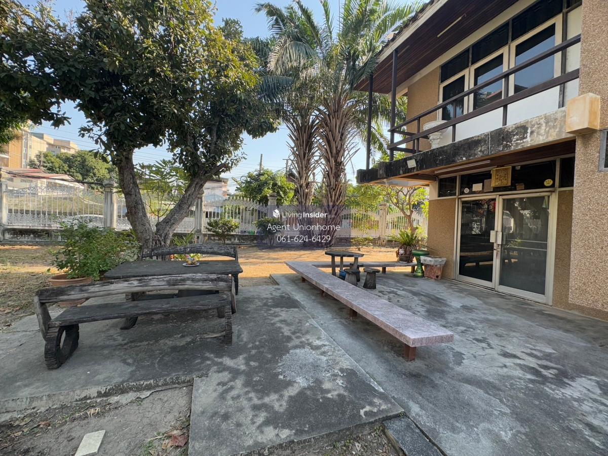 ให้เช่าบ้านเดี่ยว 2 ชั้น พร้อมที่ดิน ซอยสุขุมวิท 97/1 ถนนสุขุมวิท (N.1543) Loading...