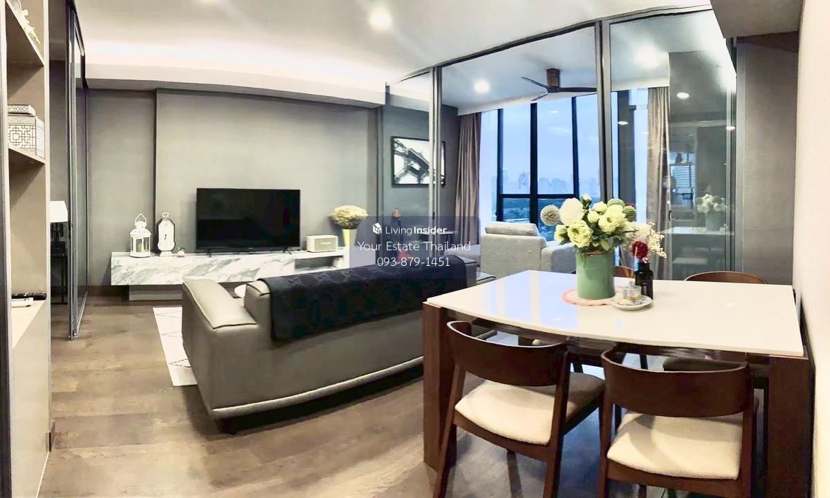 Siamese Exclusive Queens, opposite Ben Park, garden view room, beautifully decorated, ready to move in. Loading...