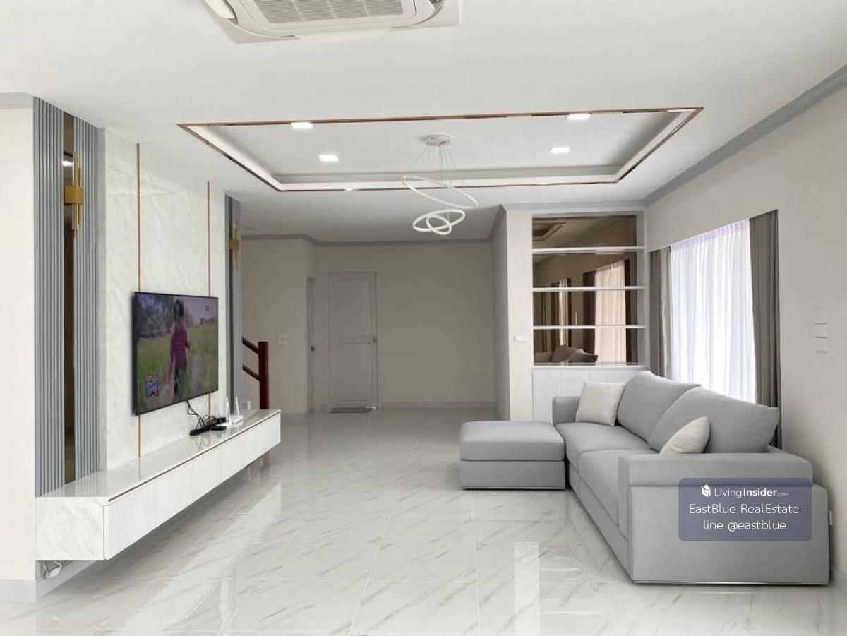 บ้านเดี่ยว 6 ห้องนอน ธนทองเลคไซค์ รีโนเวทใหม่ พร้อมเฟอร์ครบ พื้นที่กว้าง 102 ตร.ว. ใกล้ MRT หลักสอง ราคา 13.5 ล้าน บาท Loading...