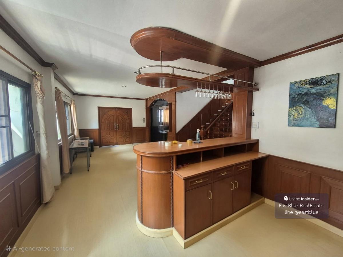 Luxurious 4 bedroom house in Ratchada area, complete functions, ready to move in. Rent for only 80,000 baht/month or buy for only 25.9 million! Loading...