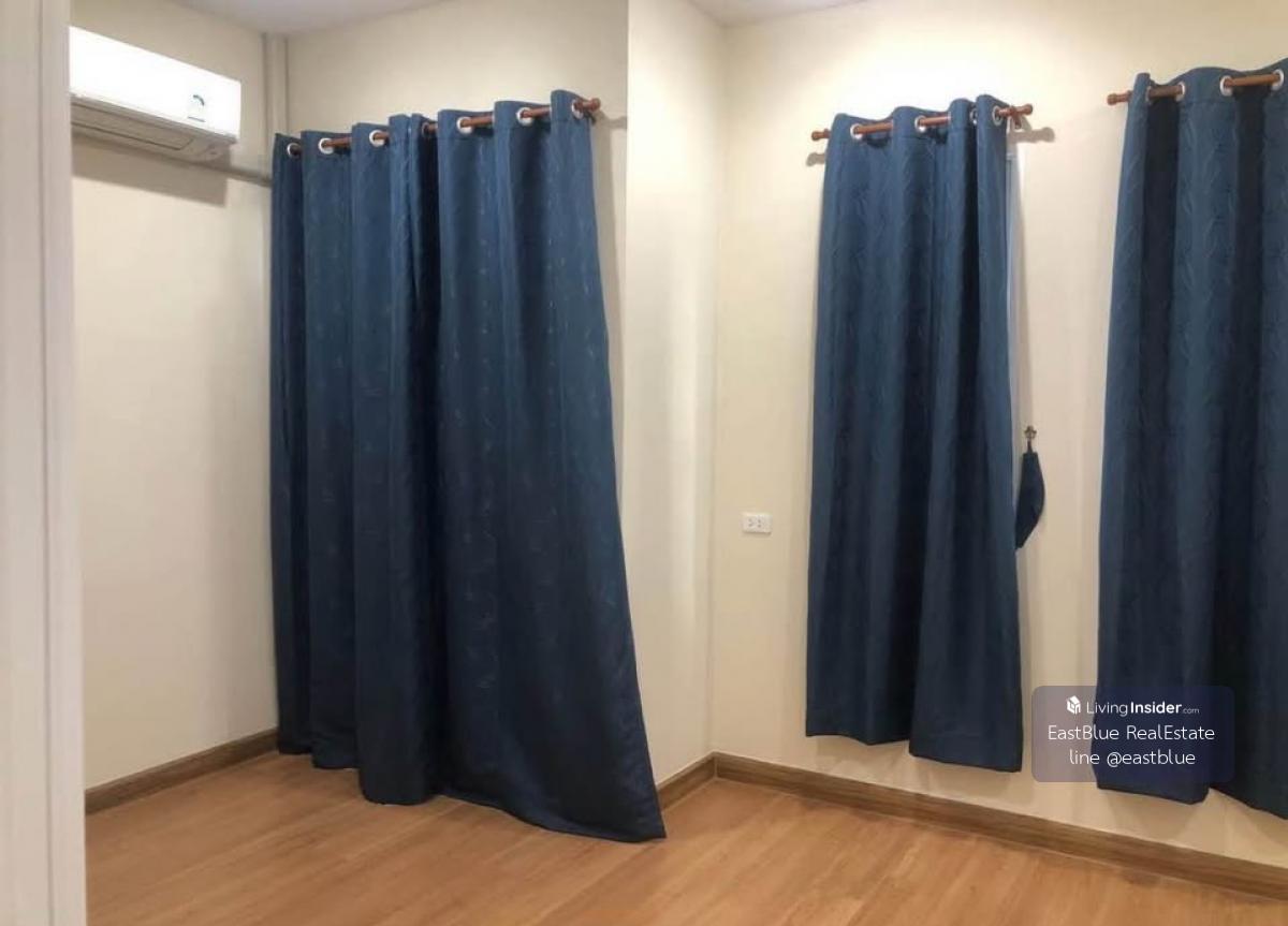 Golden Town Sathorn ทาวน์โฮม 3 ห้องนอน พร้อมอยู่ ใกล้เมือง เช่าหรือซื้อได้ ลงตัวทุกไลฟ์สไตล์ เริ่ม 20,000 บาท/เดือน Loading...