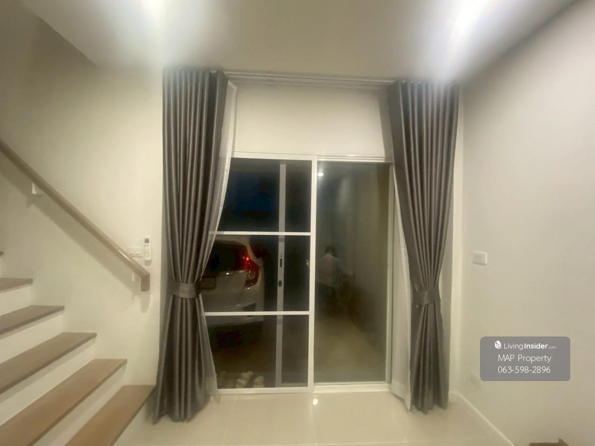 ทาวน์โฮมใกล้เมือง โครงการ LPN ติดถนนใหญ่ลาดปลาดุก สไตล์ Simple & Style Loading...