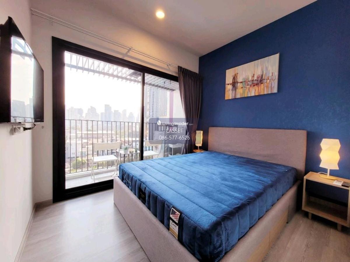 Condo for rent, XT Ekkamai, complete with furniture, appliances. Ready to move in immediately!!! Loading...