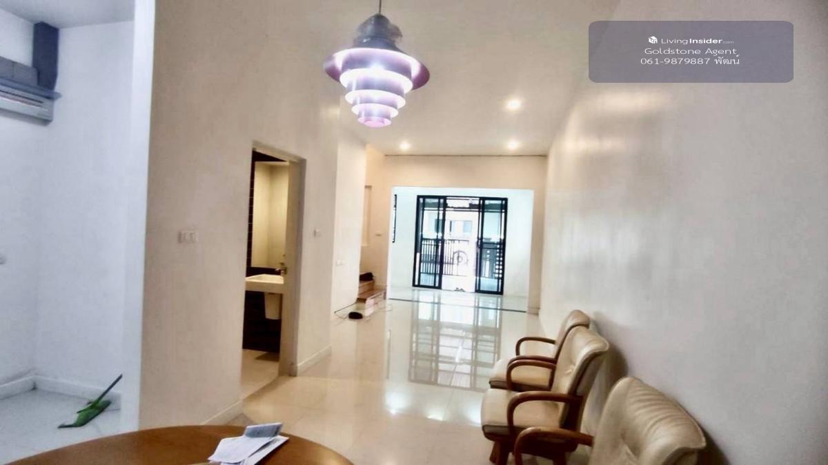 ให้เช่า ทาวน์โฮม 3 ชั้น หลังมุมโครงการ Sixnature (ซิกเนเจอร์) กัลปพฤกษ์ Loading...