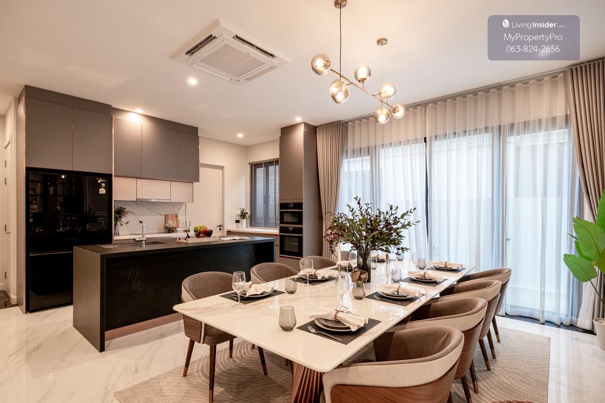 ขาย / เช่า บ้านหรู Cinq Royal กรุงเทพกรีฑา (Soul Type) บ้าน 3 ชั้น พร้อมลิฟต์ส่วนตัว  ขนาดที่ดิน 120 ตร.วา  พื้นที่ใช้สอย 705 ตร.ม. ตกแต่งครบ พร้อมเครื่องใช้ไฟฟ้า Loading...