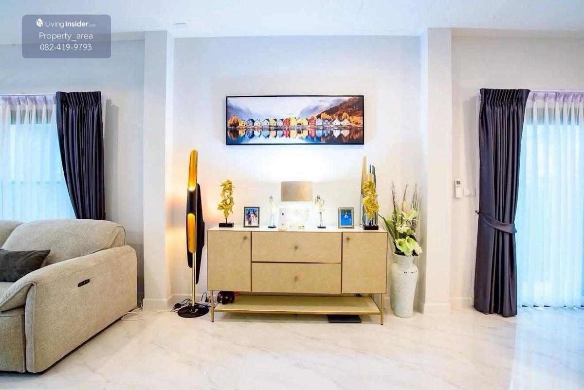 ขายบ้านเดี่ยวสองชั้น โครงการ ศุภาลัย พาร์ควิลล์ พัทยา ขนาด 59.80 ตร.ว. พื้นที่  206.00 ตร.ม. 4 ห้องนอน 4 ห้องน้ำ ราคา 10,500,000 บาท Loading...