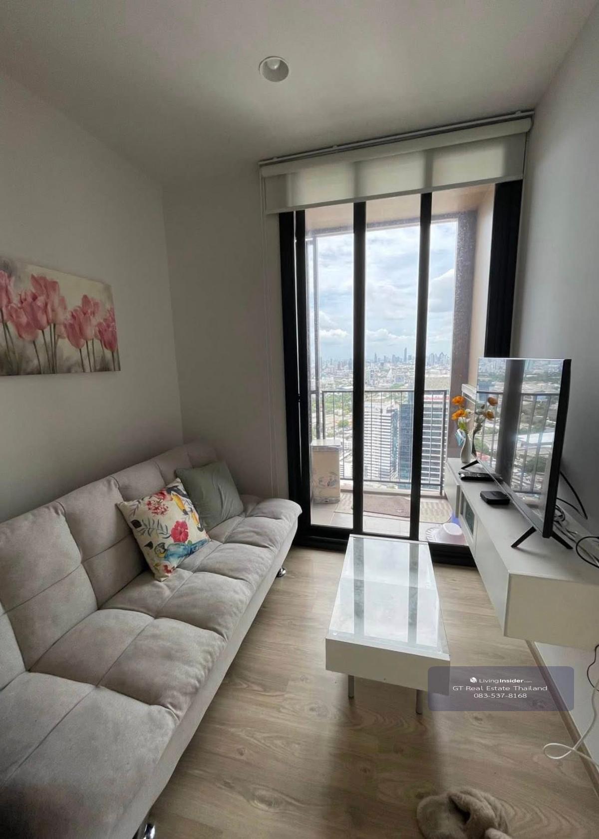 คอนโด OKA HAUS Sukhumvit 36 เดินทางสะดวก มีรถรับส่ง ห้องแต่งสวย เฟอร์นิเจอร์ครบ พร้อมอยู่ Loading...