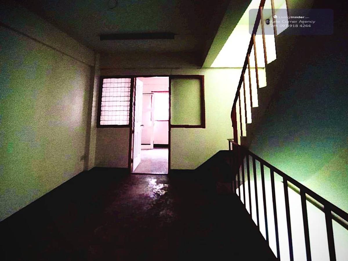 95117 - ขายอาคารพาณิชย์ 4 ชั้น เพื่อประกอบธุรกิจ อาคาร สำนักงาน Loading...