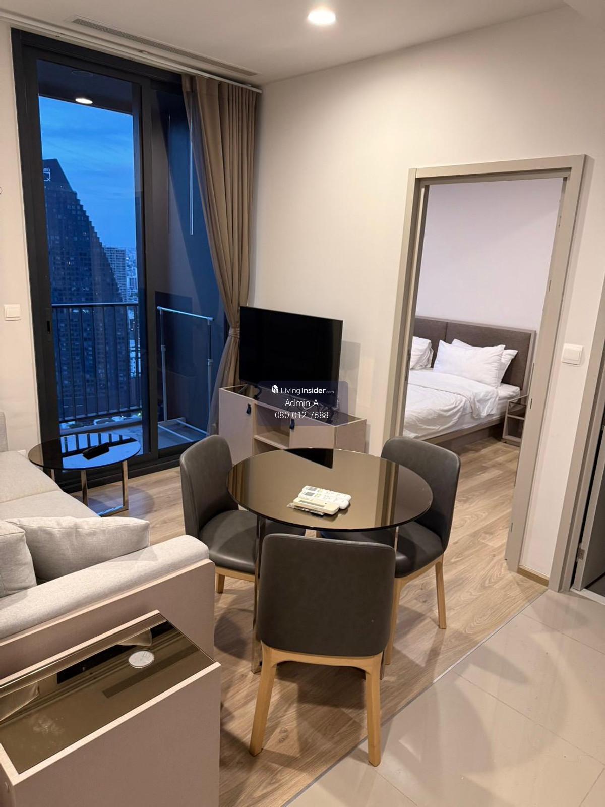 ปล่อยเช่าคอนโด OKA HAUS Sukhumvit 36 2ห้องนอนNear BTS station and expressway Loading...