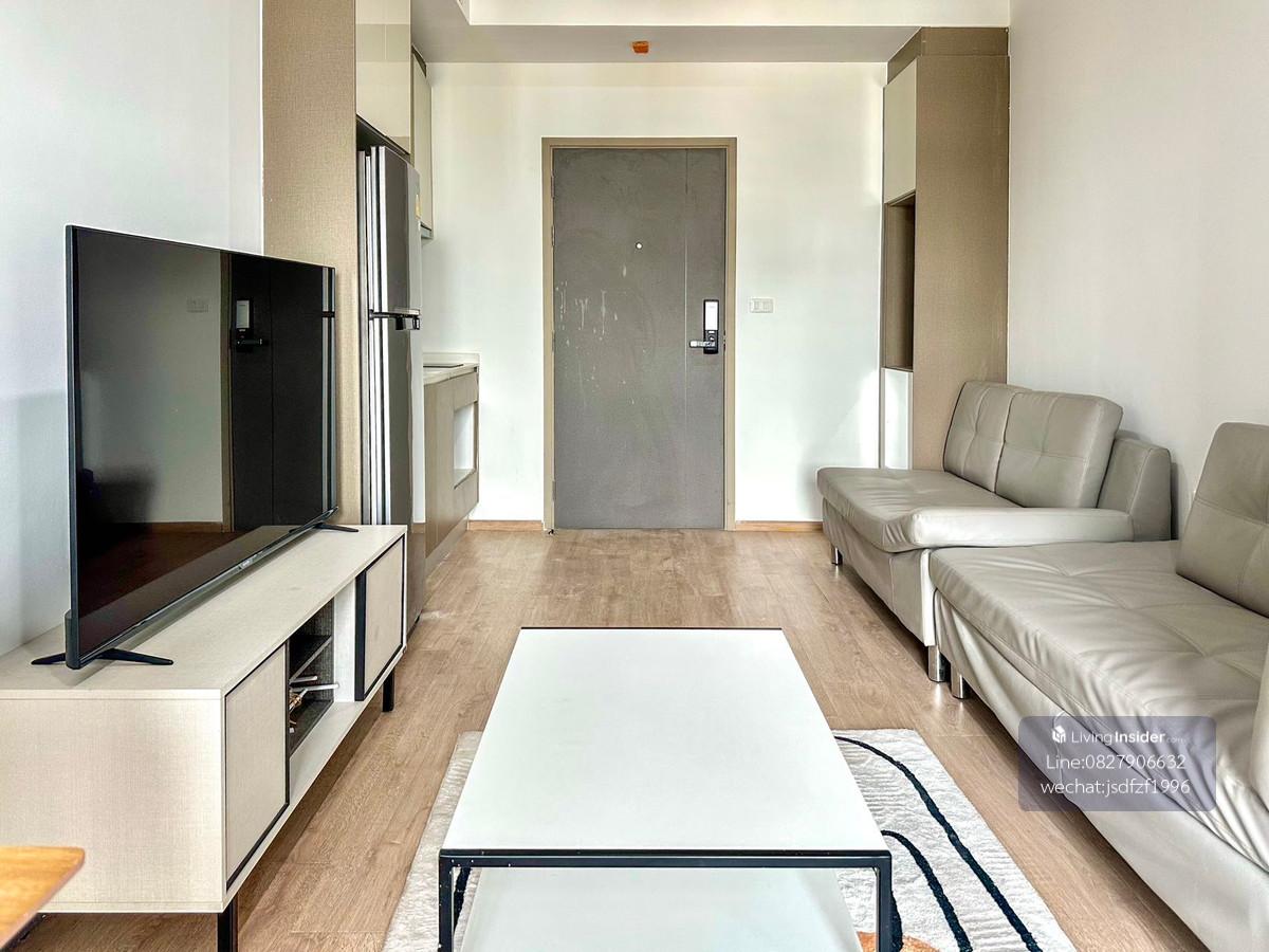 IDEO Rama 9 - Asoke 35sqm condo for rent! Special offer 18000thb! Loading...
