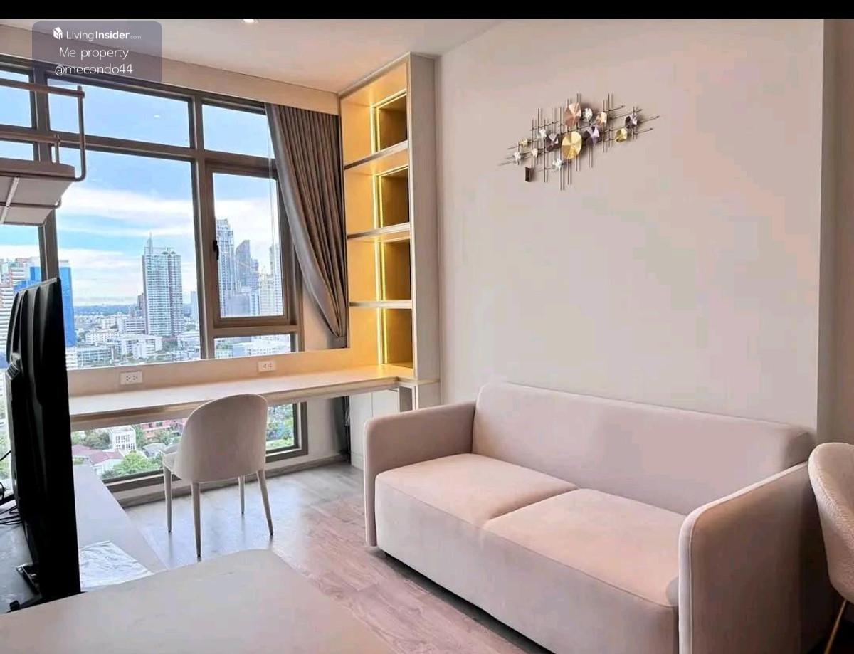 ✨️New Condo ✨️Rhythm Ekkamai Estate Loading...