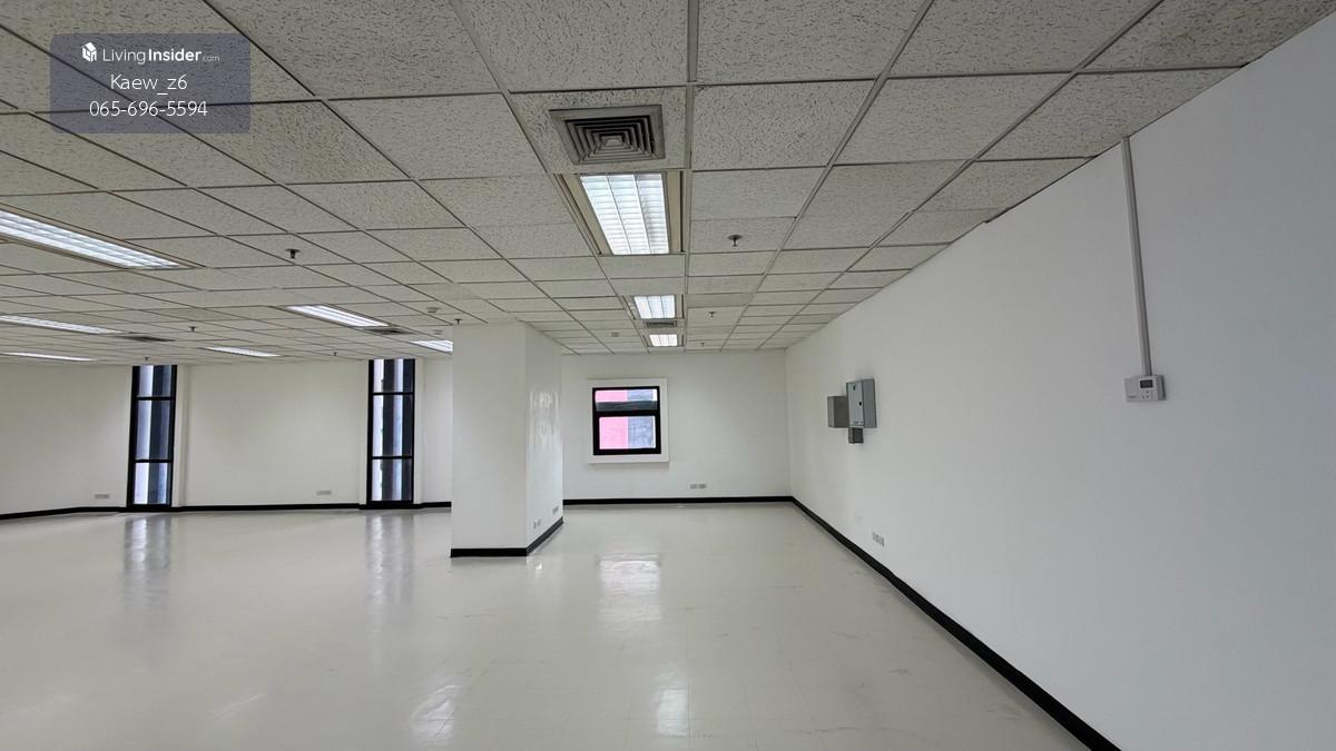 ให้เช่าสำนักงานออฟฟิศ ทำเลทอง บางนา กม.6 อาคาร Interlink Tower – ชั้น 7 | พื้นที่ 211 ตร.ม. | พร้อมเข้าใช้งาน Loading...