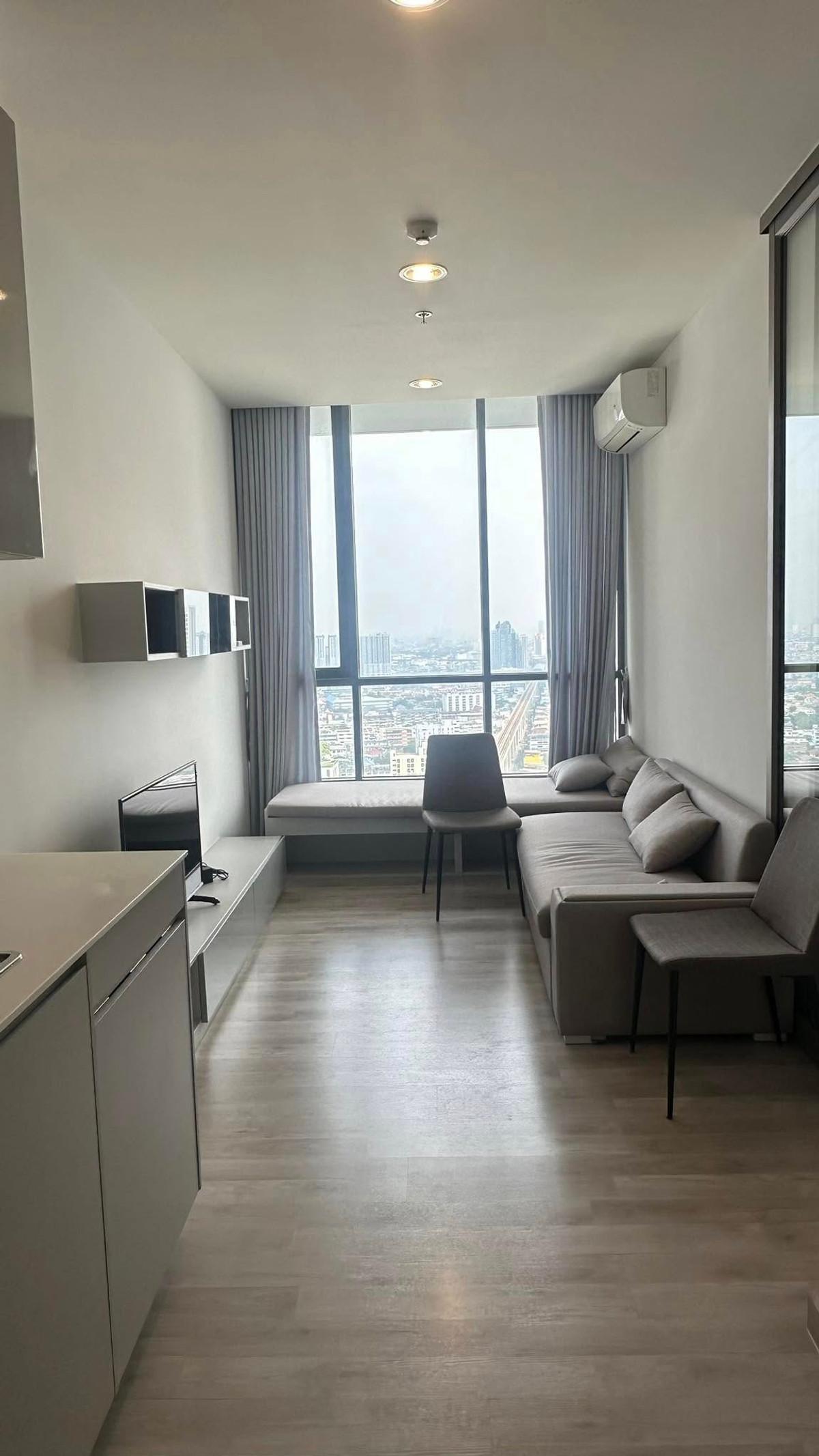 โครงการ niche pride taopoon ติด mrt เตาปูน วิวเมือง เดินทางสะดวก Loading...