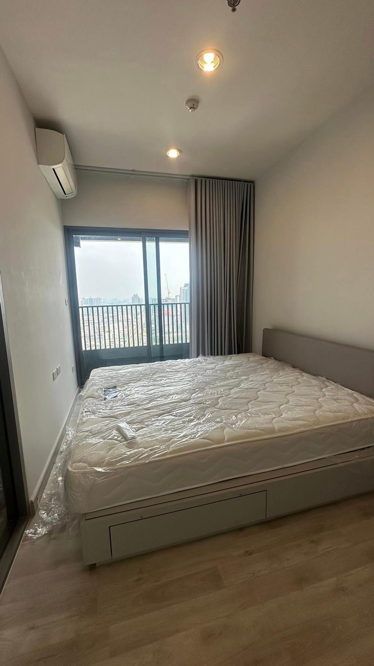 โครงการ niche pride taopoon ติด mrt เตาปูน วิวเมือง เดินทางสะดวก Loading...