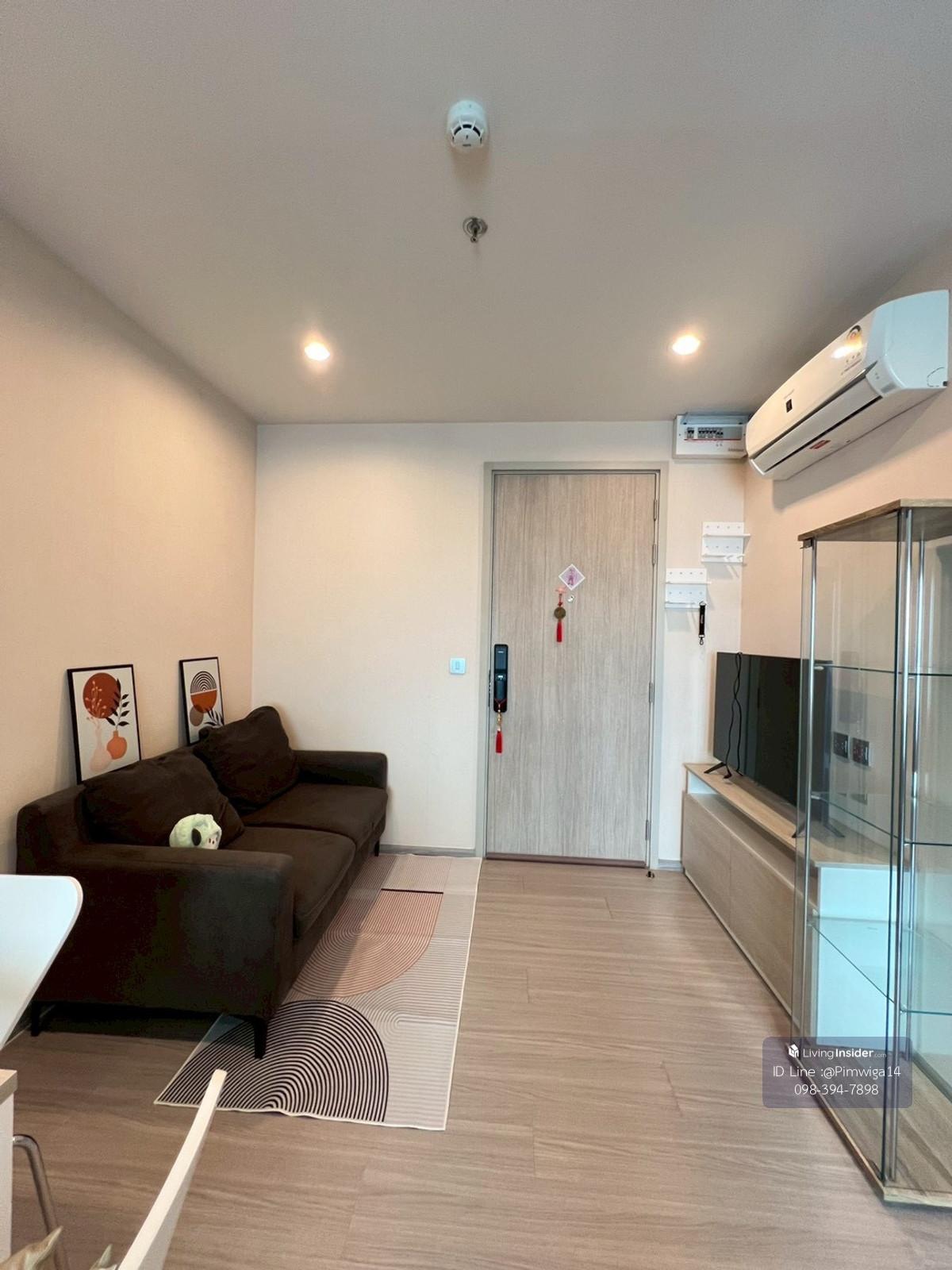 For rent: Aspire Erawan Prime • Corner room, river view Loading...