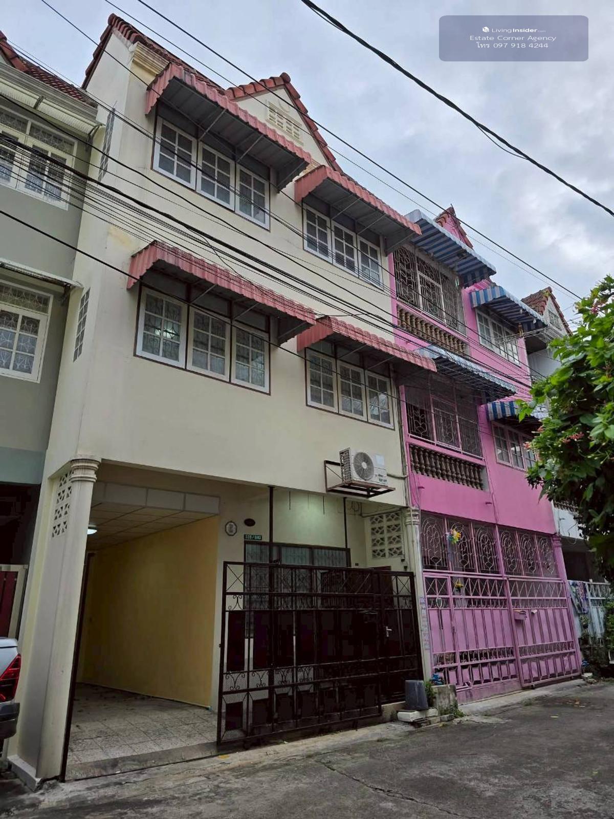 94902 - ขายทาวน์เฮ้าส์ทำเลดี 3 ชั้น 21ตร.วา ซ.ศิริไพลิน จรัญสนิทวงศ์ 75 (แยก 19) หลัง สน.นครบาลบางพลัดใกล้ รพ.ยันฮี Loading...