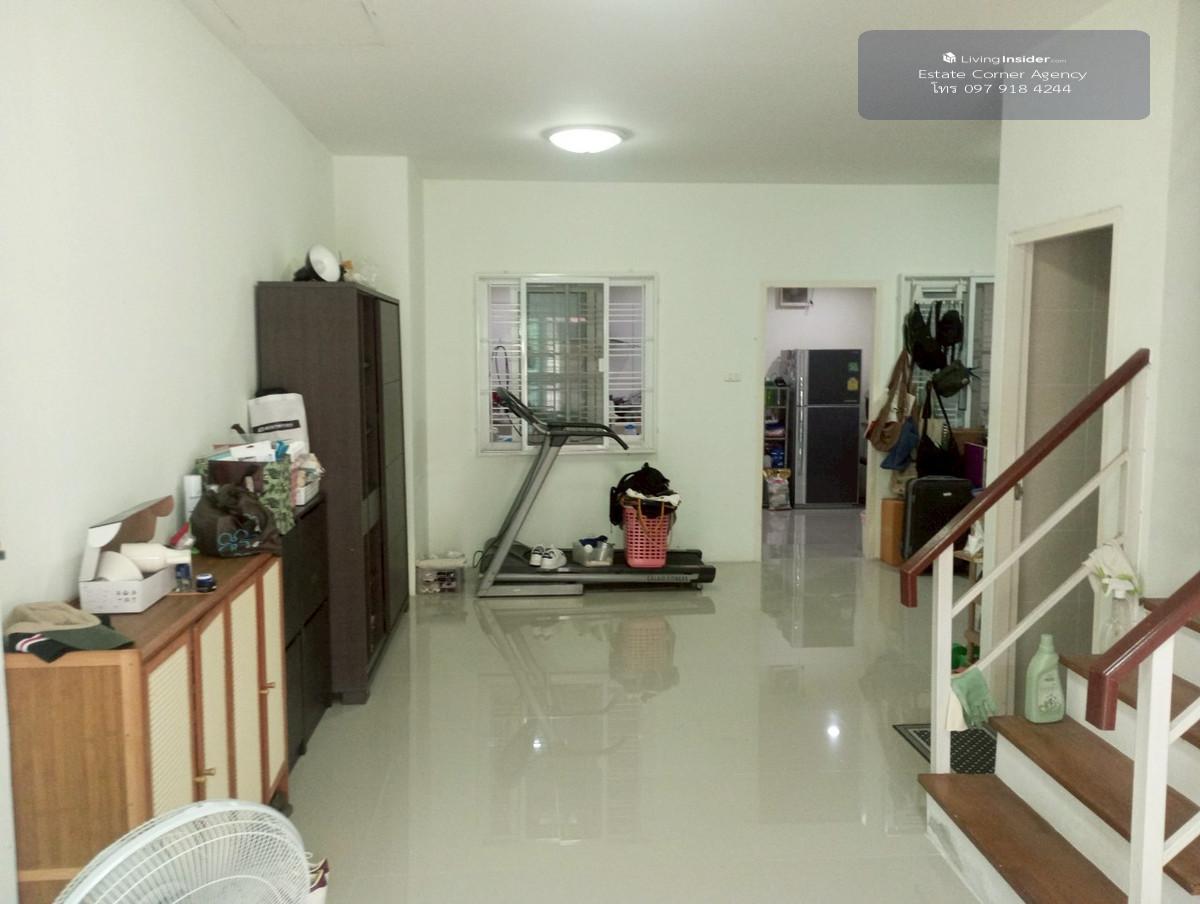 94891 - ขายบ้านทาวน์เฮ้าส์ 2 ชั้น ขนาด 23 ตารางวา หมู่บ้านแกรนด์กิตติยา Loading...