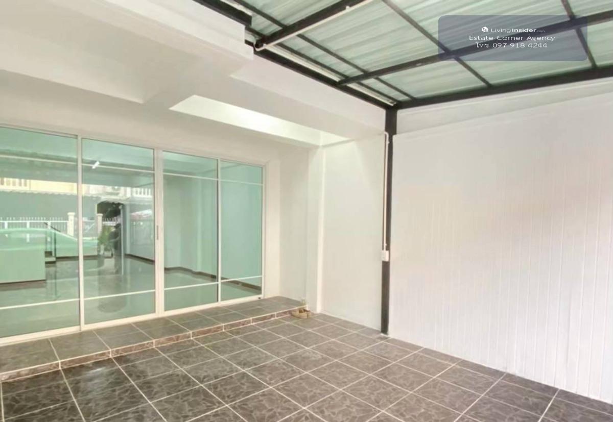 92532 - ขาย ทาวน์เฮ้าส์ 2 ชั้น รีโนเวทใหม่ทั้งหลัง หมู่บ้าน ป.ผาสุขนิเวศน์ บางบัวทอง นนทบุรี ติดริมถนนใหญ่กาญจนาภิเษก Loading...