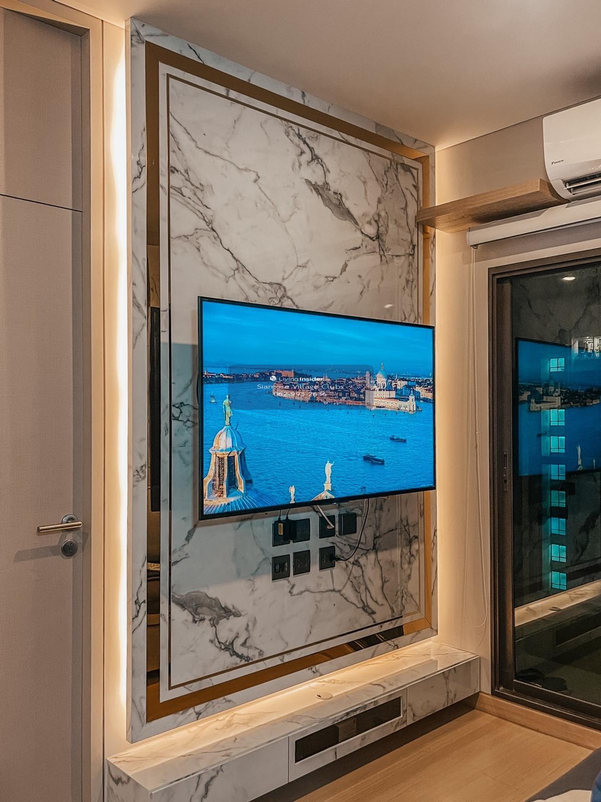 Lumpini Suite Phetchaburi - Makkasan Loading...