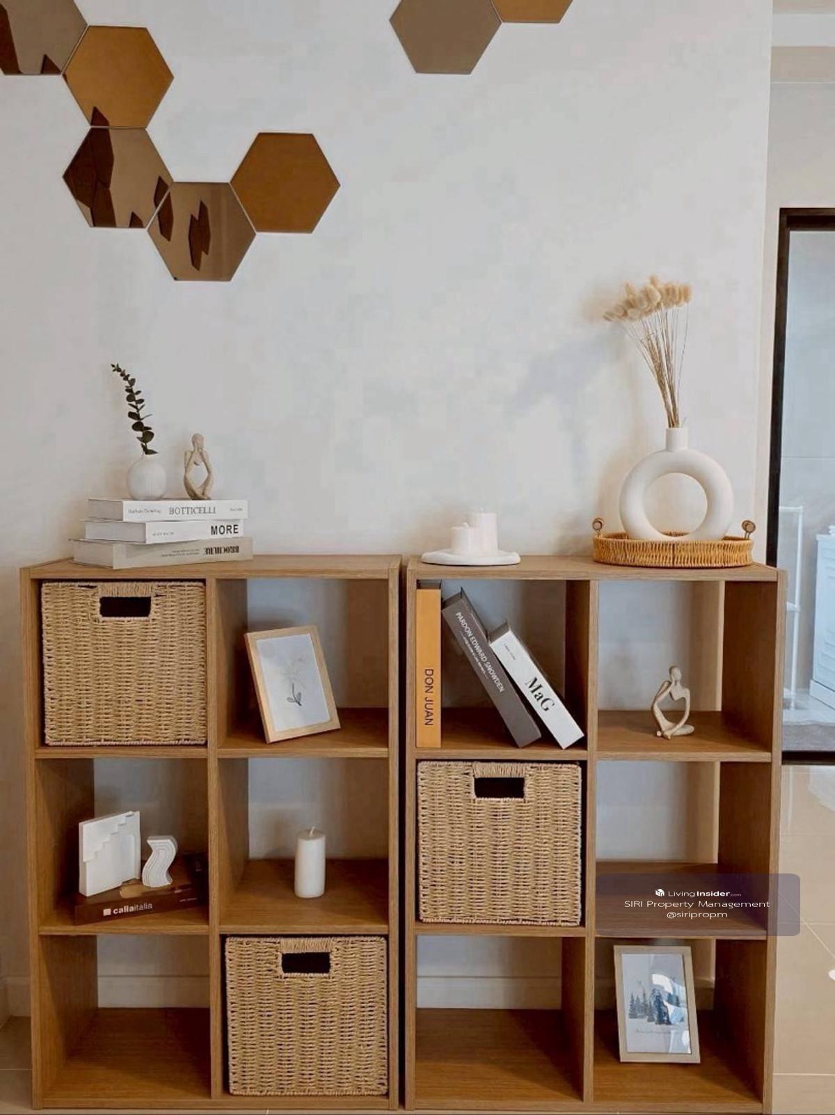 Town Home for rent, 3 floors, 2 bedrooms, 3 bathrooms, 1 multi-purpose room, spacious room, beautiful, fully furnished, complete electrical appliances. Can raise animals Ready to move in now. Loading...