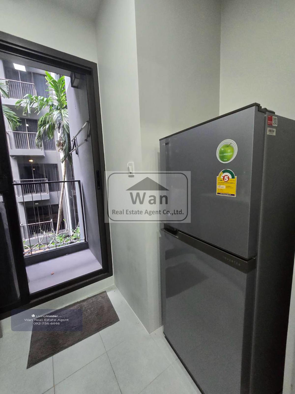 Cheap for sale: The Politan Breeze, condo on the Chao Phraya River, cheapest. Loading...