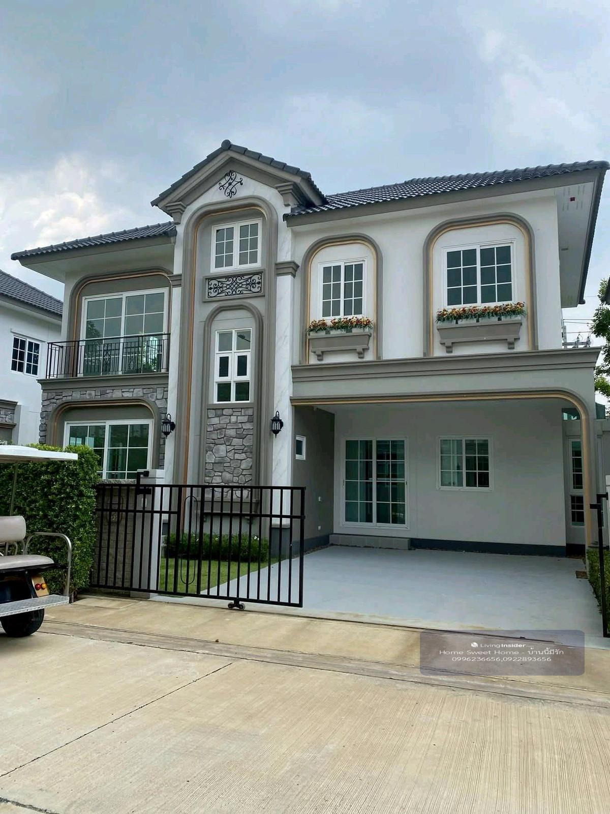 บ้านให้เช่า พร้อมอยู่ บางนา กม.5 เดินทางสะดวก Pet-friendly  Loading...