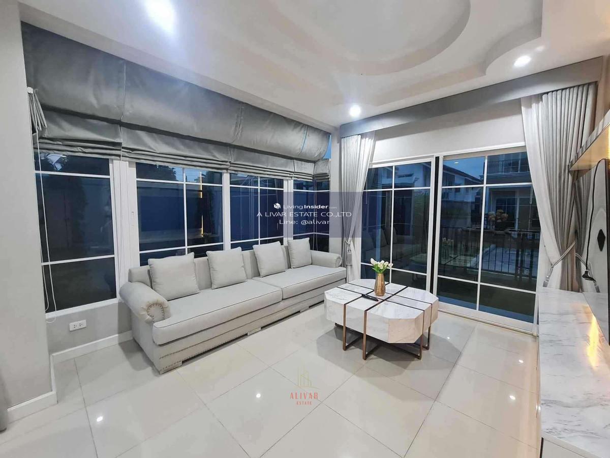 RH102025 2-story, 4-bedroom detached house for rent in the Ram Intra area. Loading...