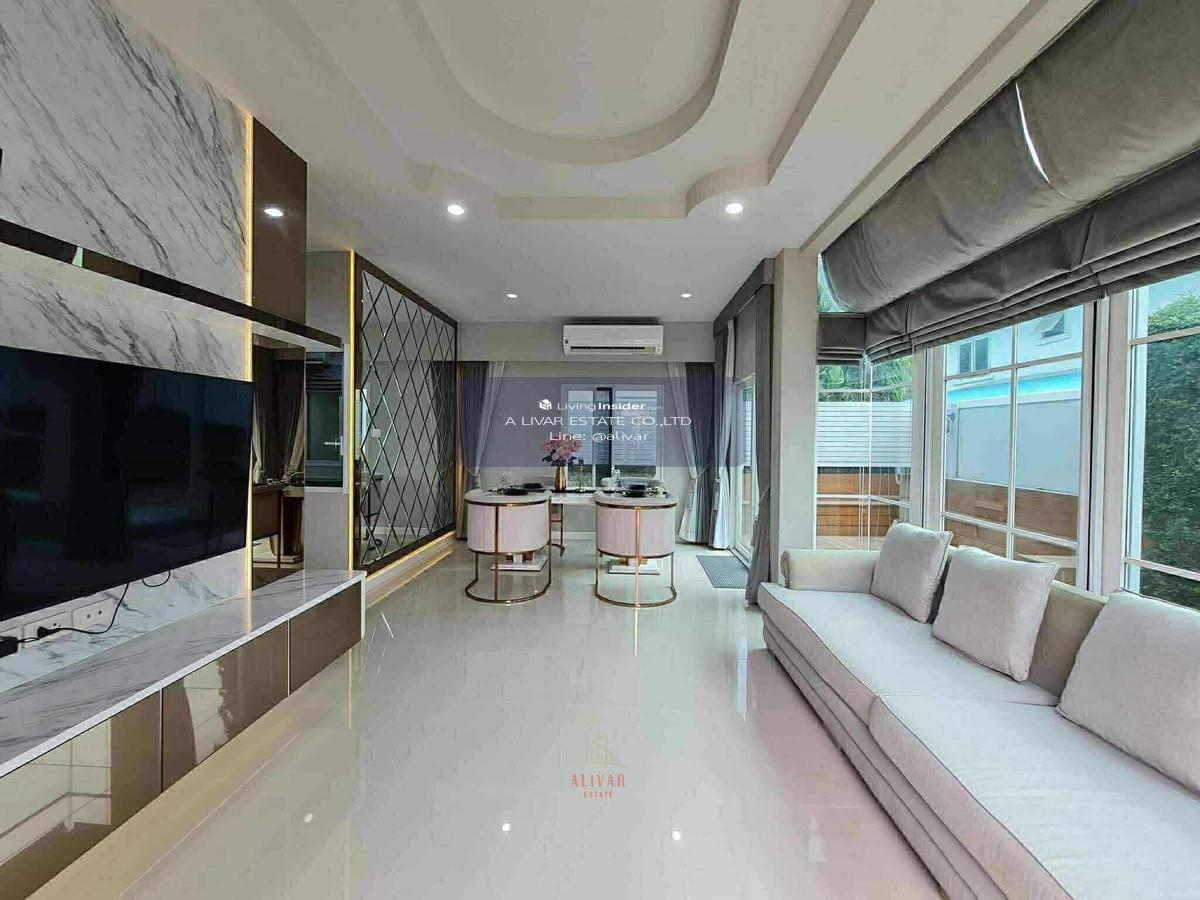 RH102025 2-story, 4-bedroom detached house for rent in the Ram Intra area. Loading...