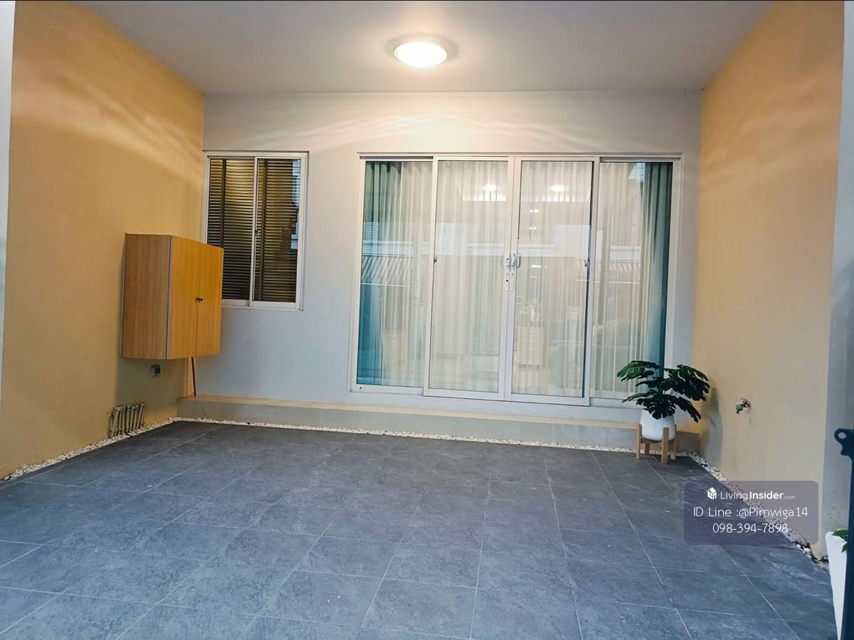 ปล่อยเช่า ทาวน์โฮม  บ้านกลางเมือง เอสเซ้นส์ อ่อนนุช – วงแหวน Loading...