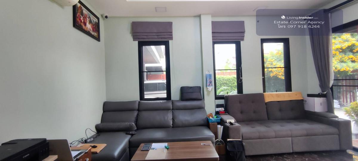 Urgent sale, 2-story detached house, 92 square meters, in front of the house the road is 6 meters wide, Soi Aphichat 6, Sukhumvit Road 115, Theparak Subdistrict, Mueang District, Samut Prakan Province. Loading...