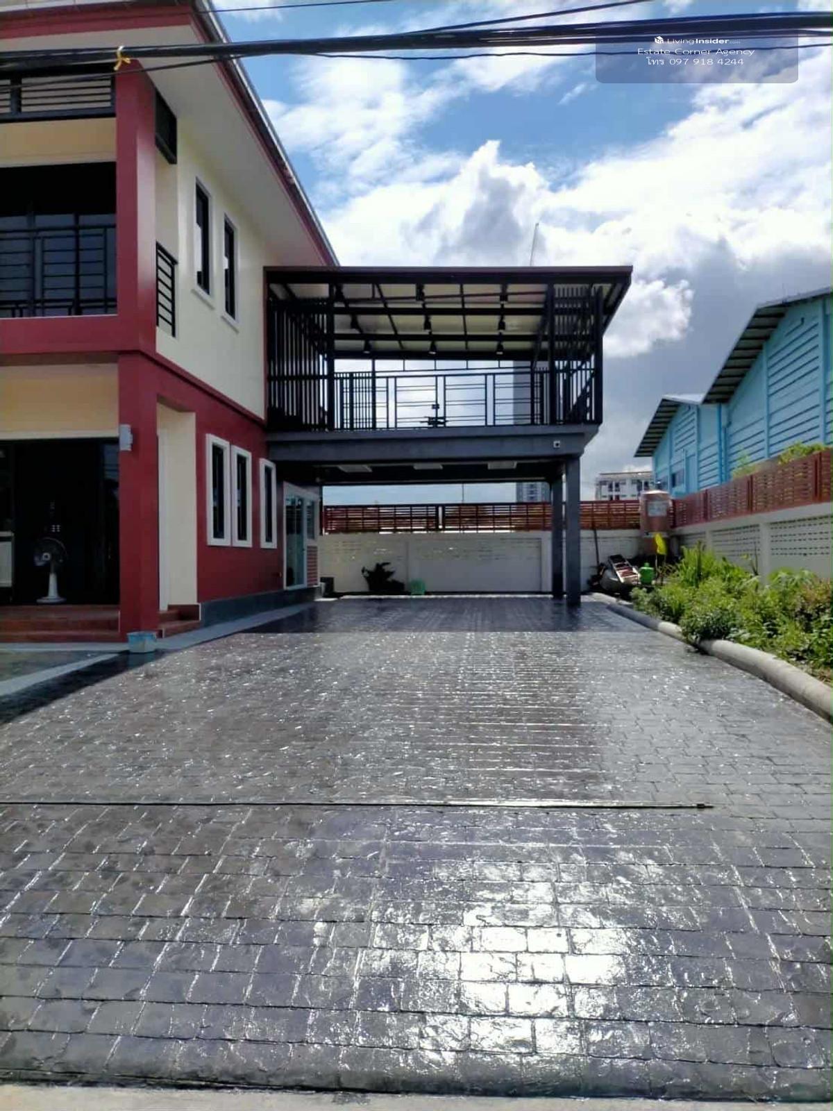 Urgent sale, 2-story detached house, 92 square meters, in front of the house the road is 6 meters wide, Soi Aphichat 6, Sukhumvit Road 115, Theparak Subdistrict, Mueang District, Samut Prakan Province. Loading...