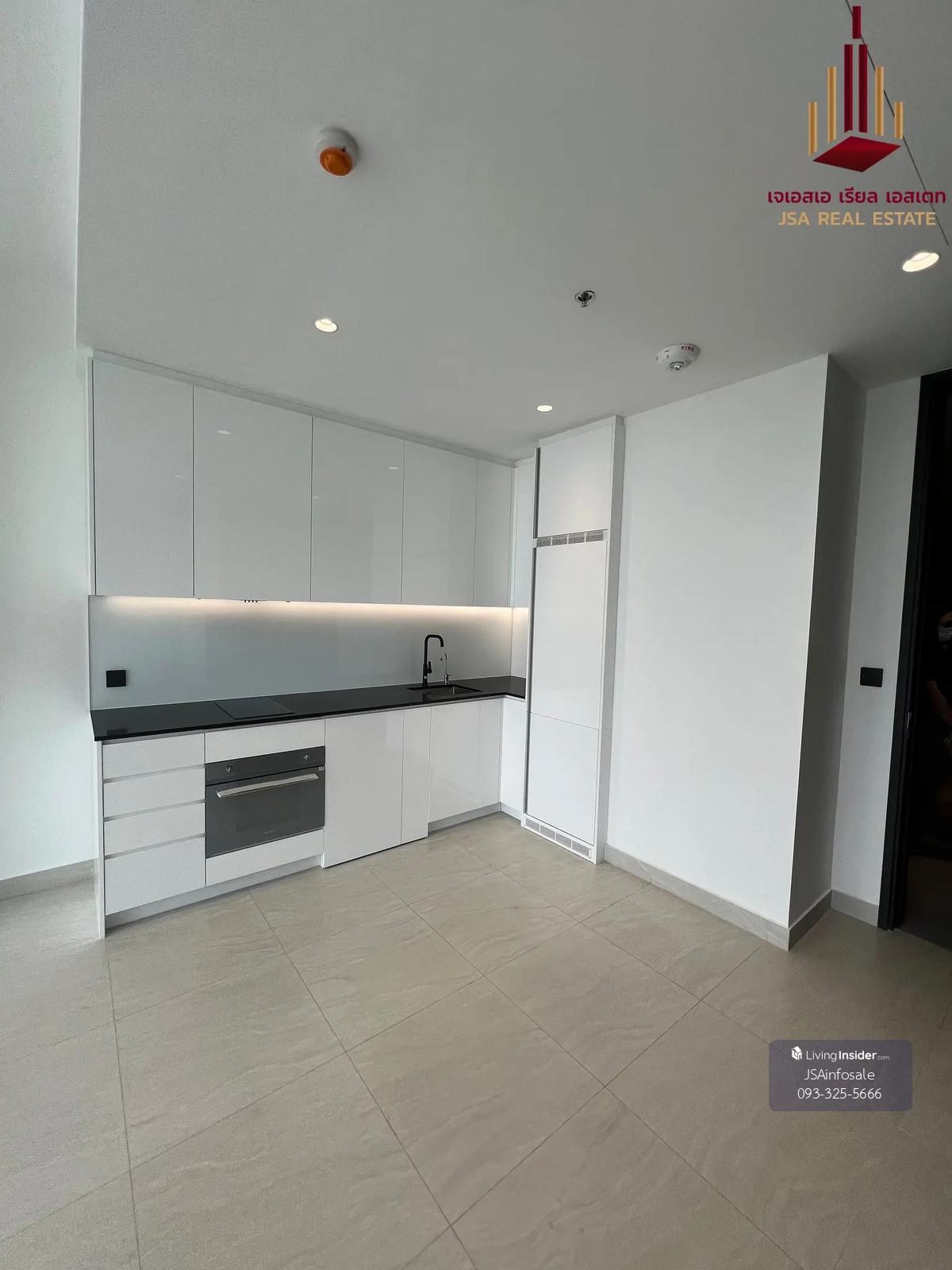 ✨ For Sale: Tait Sathorn 12 Condo ✨ 💰 Only 14,040,000 THB Loading...