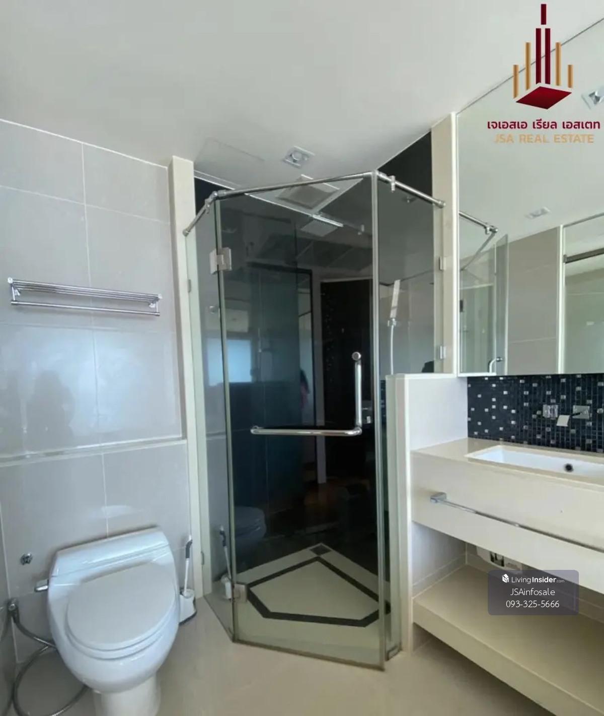 ✨ For Sale: The Address Sathorn Condo ✨ 💰 Only 11,500,000 THB Loading...