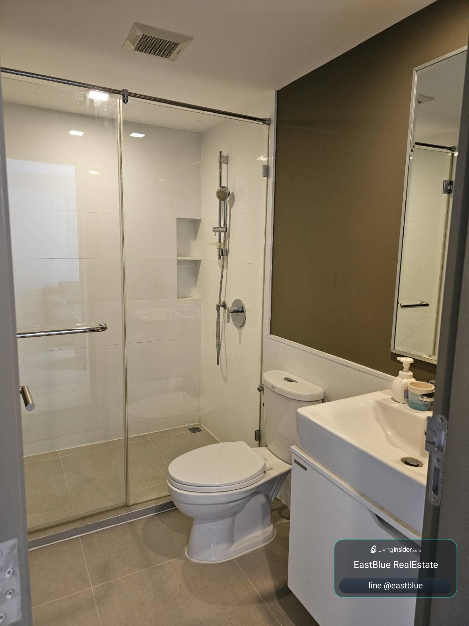 05/10/2026, ⭐ Modern 2-Bed Condo at Maestro 12: City Living at Its Finest! 🏙️

Rental Price: 28,000 THB/month

🌇 Situated steps from BTS Ratchathewi & Airport Link, this condo offers unbeatable convenience to Central Bangkok's top attractions!

🏊‍♂️ Luxur – รูปที่ 4