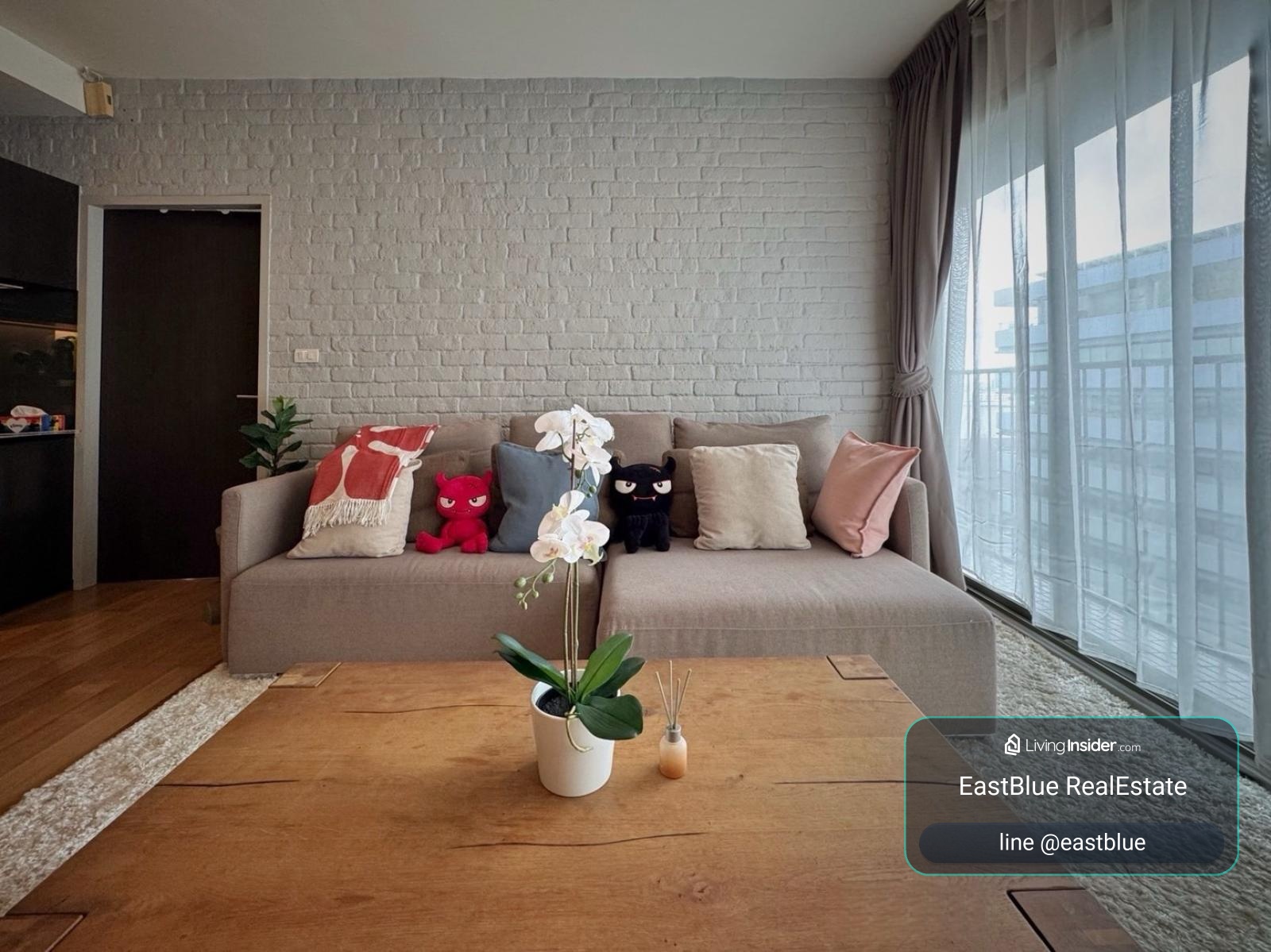 Rent a Noble Solo condo, 1 bedroom, near Thonglor BTS
Spacious area of 53 sqm, with swimming pool and fitness, starting at 30,000 THB/month! 0642748883 – รูปที่ 4