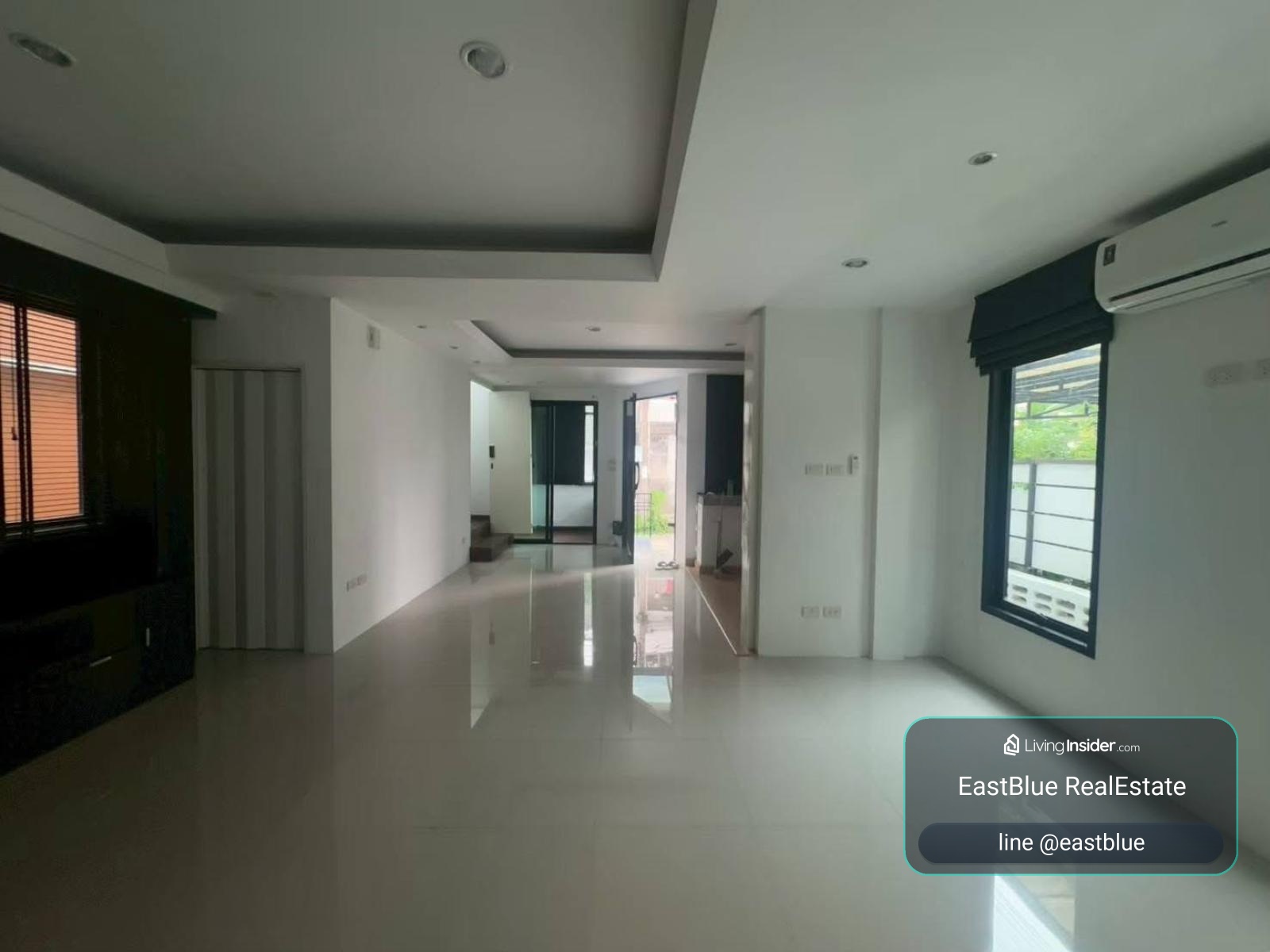 Spacious 4-Bedroom House for Rent in Ladprao  
Move-In Ready with Large Backyard and Parking  

Prime Location Near Yek Lat Phrao Intersection  
Affordable Rent with Flexible Lease Terms 0642748883 – รูปที่ 3