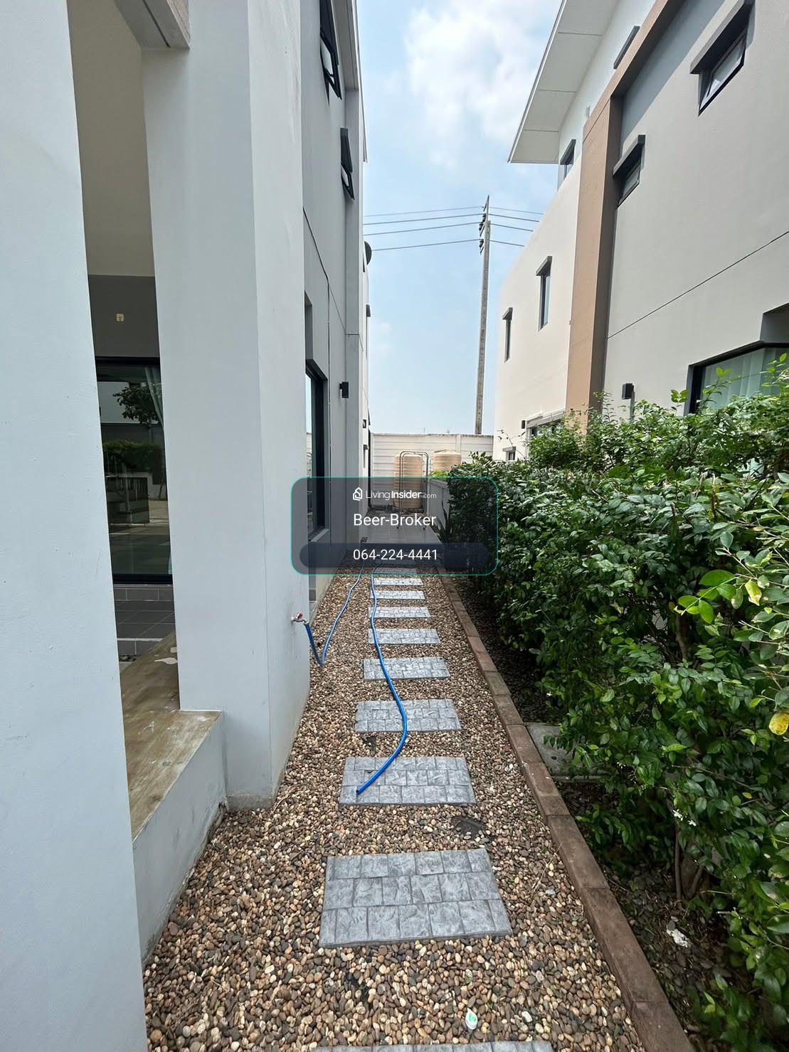 Modern house with 4 bedrooms and 4 bathrooms, located on Khlong Thanon Soi. Suitable for company registration. Near Central Westgate.  – รูปที่ 4