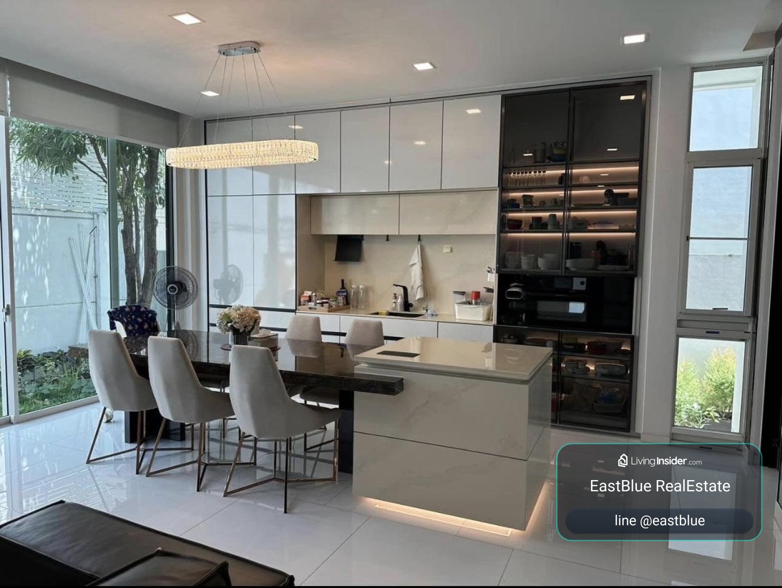 15/10/2026, บ้านหรู 4 ห้องนอน 5 ห้องน้ำ ขนาด 371 ตรม. ใจกลางเอกมัย-รามอินทรา 
ราคาพิเศษ 46 ล้าน ลงทุนหรืออยู่อาศัย พร้อมทำเลเชื่อมต่อเมืองง่าย 0642748883 – รูปที่ 3