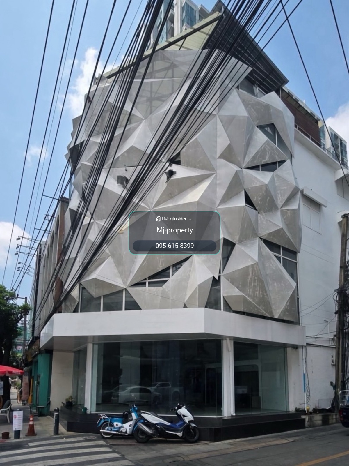 📌อาคารพาณิชย์ให้เช่า เหมาะสำหรับ คาเฟ่,คลีนิค,โชว์รูมสินค้า ทำเลทองหล่อ – รูปที่ 2