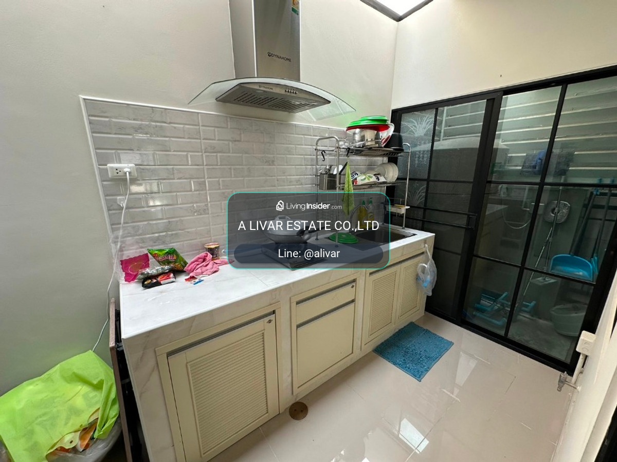 RH032726 ให้เช่า ทาวน์โฮม 3 ชั้น 3 beds at Baan Klang Muang Srinakarin-Onnut ซอยอ่อนนุช 70/1 ใกล้ bts สายสีเหลือง – รูปที่ 3